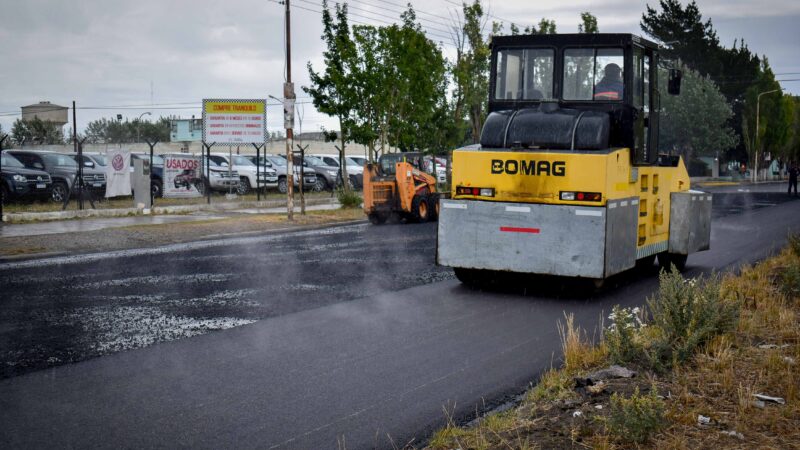 Inició la pavimentación de la Avenida Kirchner