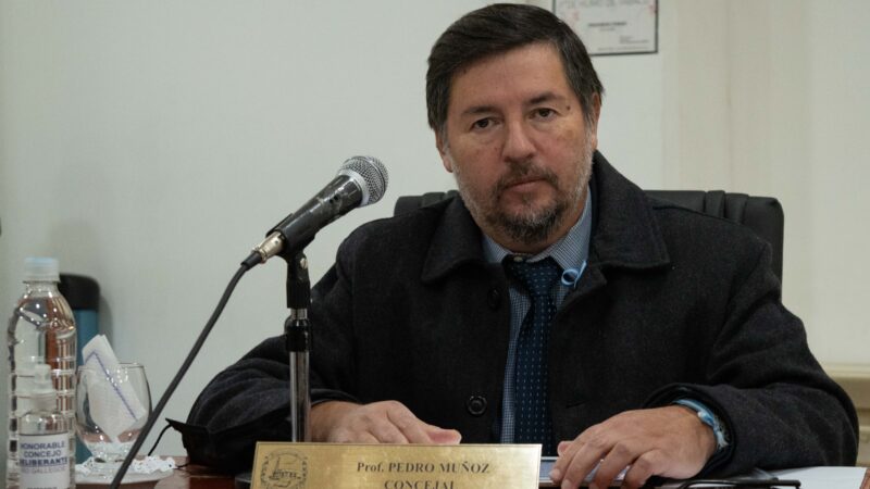 Concejal Pedro Muñoz: «Denunciaremos a Grasso por malversación de fondos»
