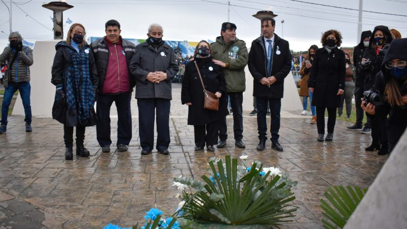 Malvinas: Dia del Veterano de Guerra y de los caídos.