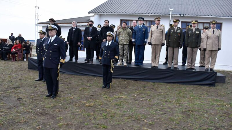 Día de la Armada Argentina: Intendente Grasso participó del acto e hizo entrega de un reconocimiento