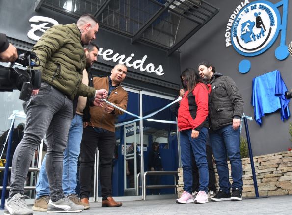 Caleta Olivia: Se inauguro una nueva Proveeduría del Gremio Petrolero y la Mutual 12 de Setiembre