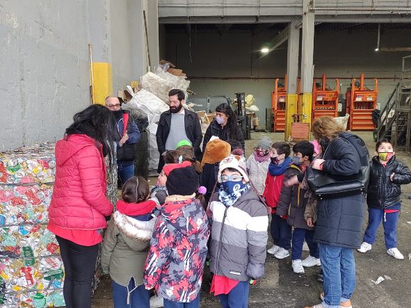 Niños y niñas del Jardín Juanito Bosco visitaron la planta de tratamiento de residuos sólidos urbanos