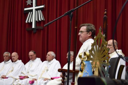 García Cuerva: “Convoco a que en todas las misas y celebraciones del fin de semana se rece por la paz