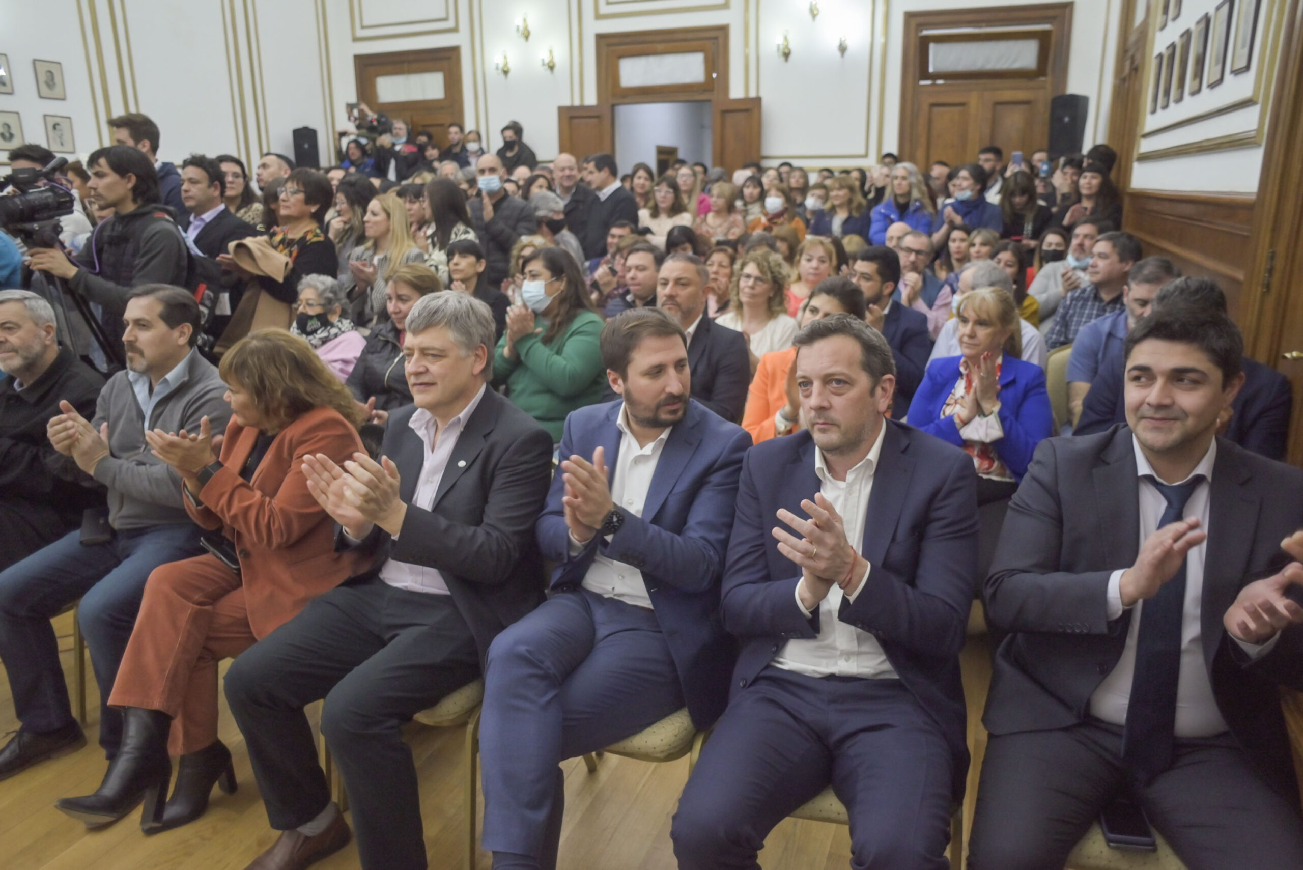 Alicia puso en funciones al nuevo directorio de la Caja de Servicios Sociales