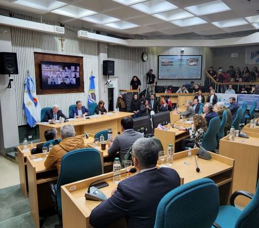 Diputados provinciales manifestaron su «repudio absoluto al intento de asesinato a Cristina»