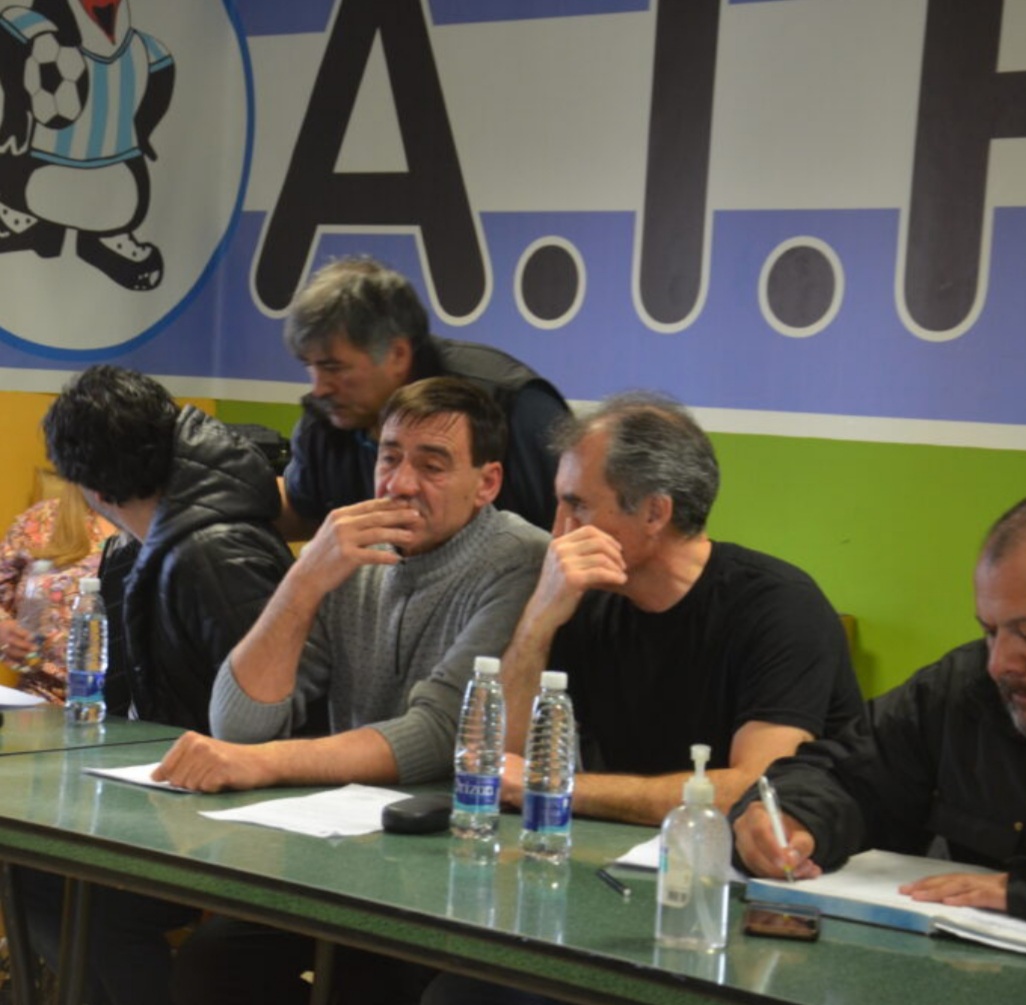 Futbol Barrial: Denuncian asamblea irregular