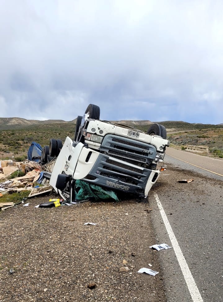 Caleta Olivia: Vuelco y Muerte