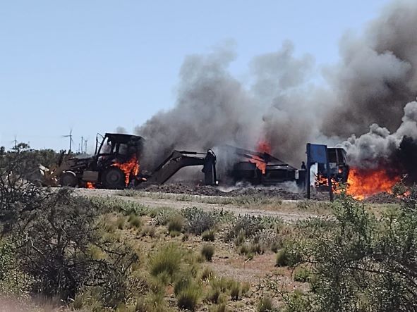 Cañadón Seco: Incendio en un yacimiento de YPF deja importantes daños en maquinaria