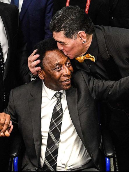 Murió Pelé, el rey del fútbol: la historia completa del mito que transformó un deporte