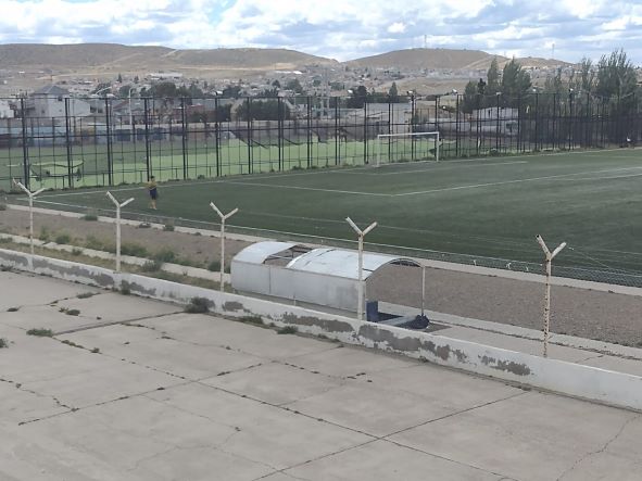 Caleta Olivia: Estado de abandono del Estadio «Juan Domingo Perón»