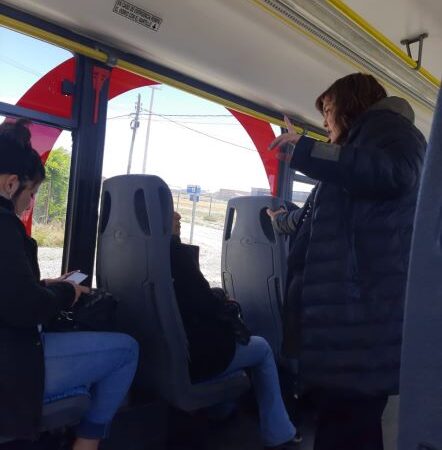 Concejal D’amico de recorrida en la Linea E