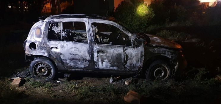 Calafate: Incendio intencional de vehículo