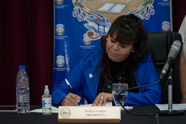 Concejales: Aprueban afectación de espacios públicos para obra de sistema cloacal
