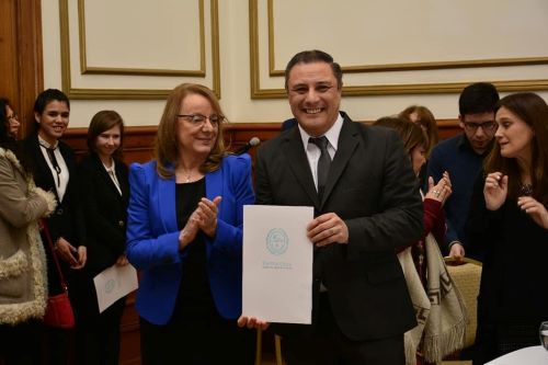 Ministro de Trabajo de Santa Cruz: «Camino que no camina»
