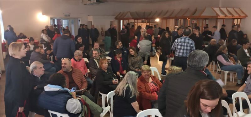 Radicales: Finalmente aceptaran si el Partido SER se integra al Frente Cambia Santa Cruz.
