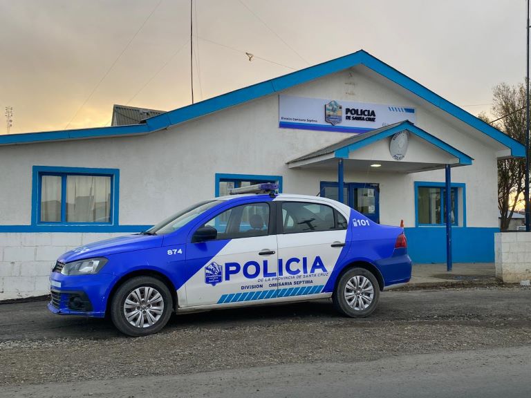 Tres personas detenidas por hurto en el barrio Bicentenario