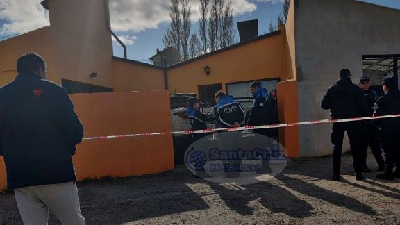 Encuentran sin vida a un hombre